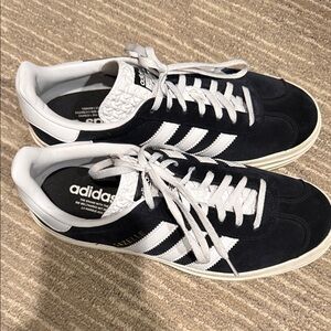 Adidas Gazelle sneaker